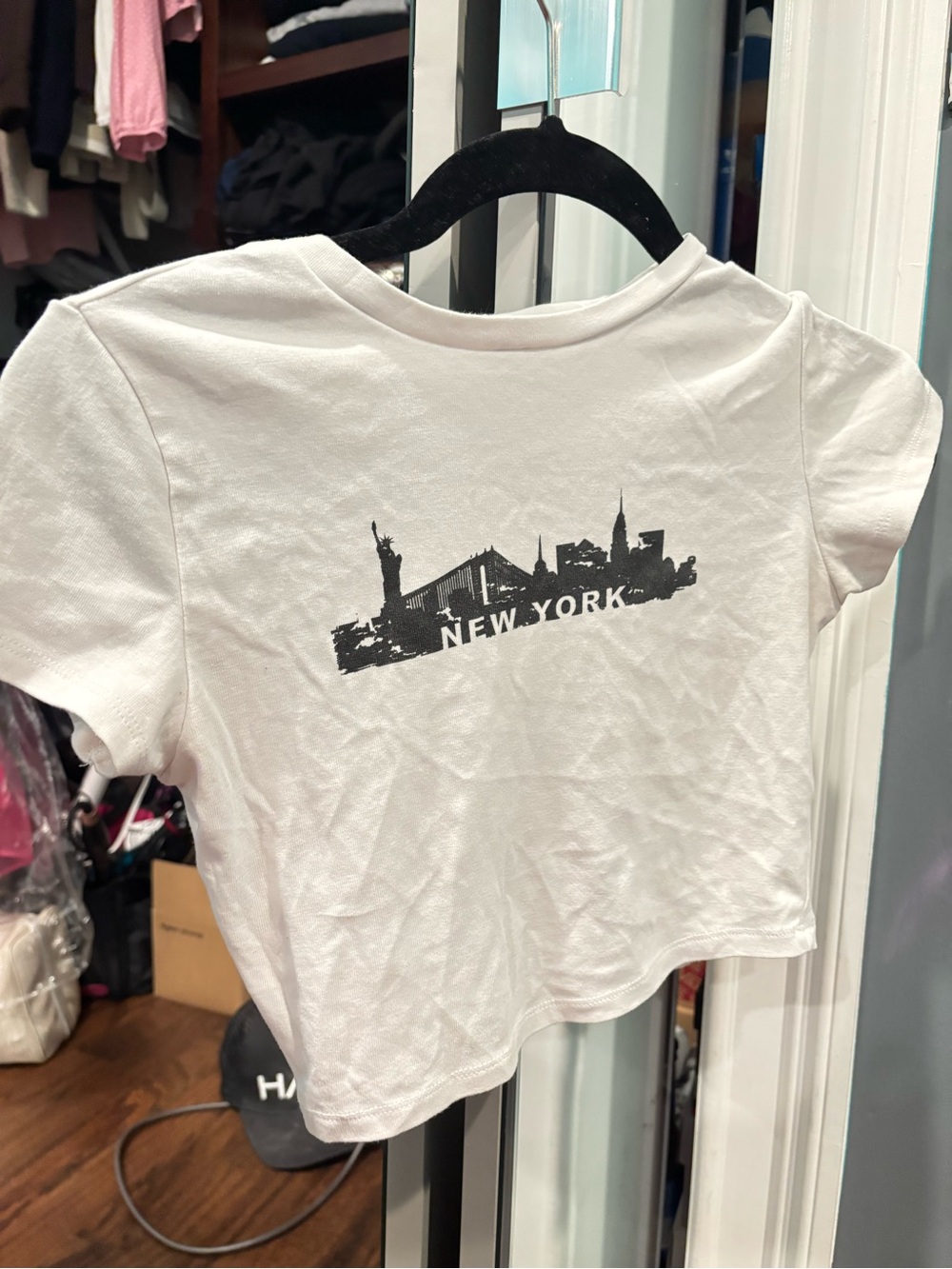 White 'New York'  Graphic Crop Tee